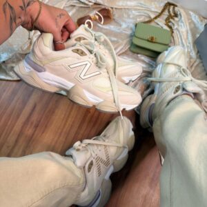 Tênis New Balance 9060 Couro Off White