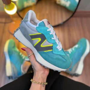 Tênis New Balance 327 Feminino