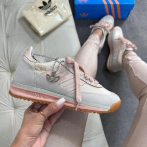 Tênis Adidas SL-72