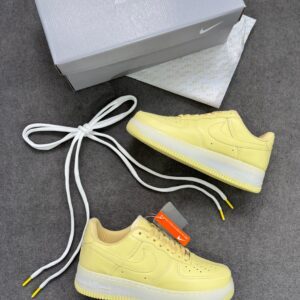 Tênis Nike Air Force Luxo