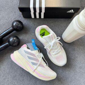 Tênis Adidas Super Nova