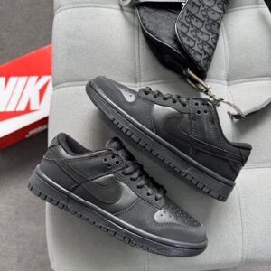 Tênis Nike  Dunk low Pro Luxo