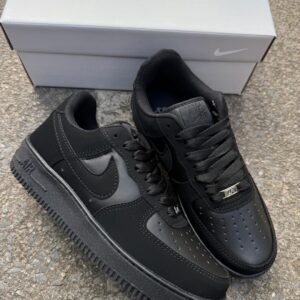 Tênis Nike Air Force F1 Luxo Black