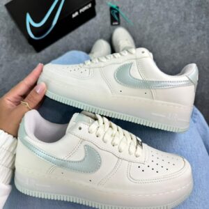 Tênis Nike Air Force Perola / Verde