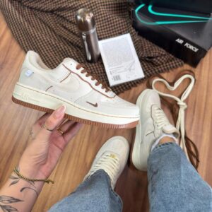 Tênis Nike Air Force Caramelo