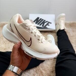 Tênis Nike Zoom  EVA
